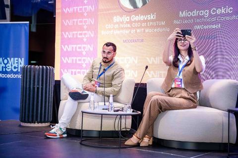 Silvija Gelevski explaining LMS evolution from election platforms.